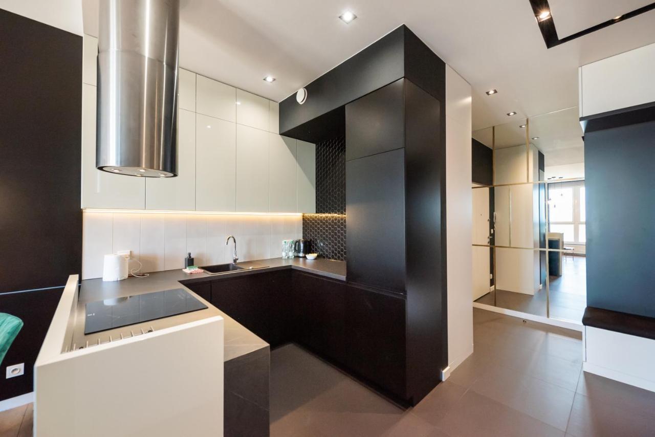 Praga 23Rd Floor High-Class Apartment Varsavia Esterno foto