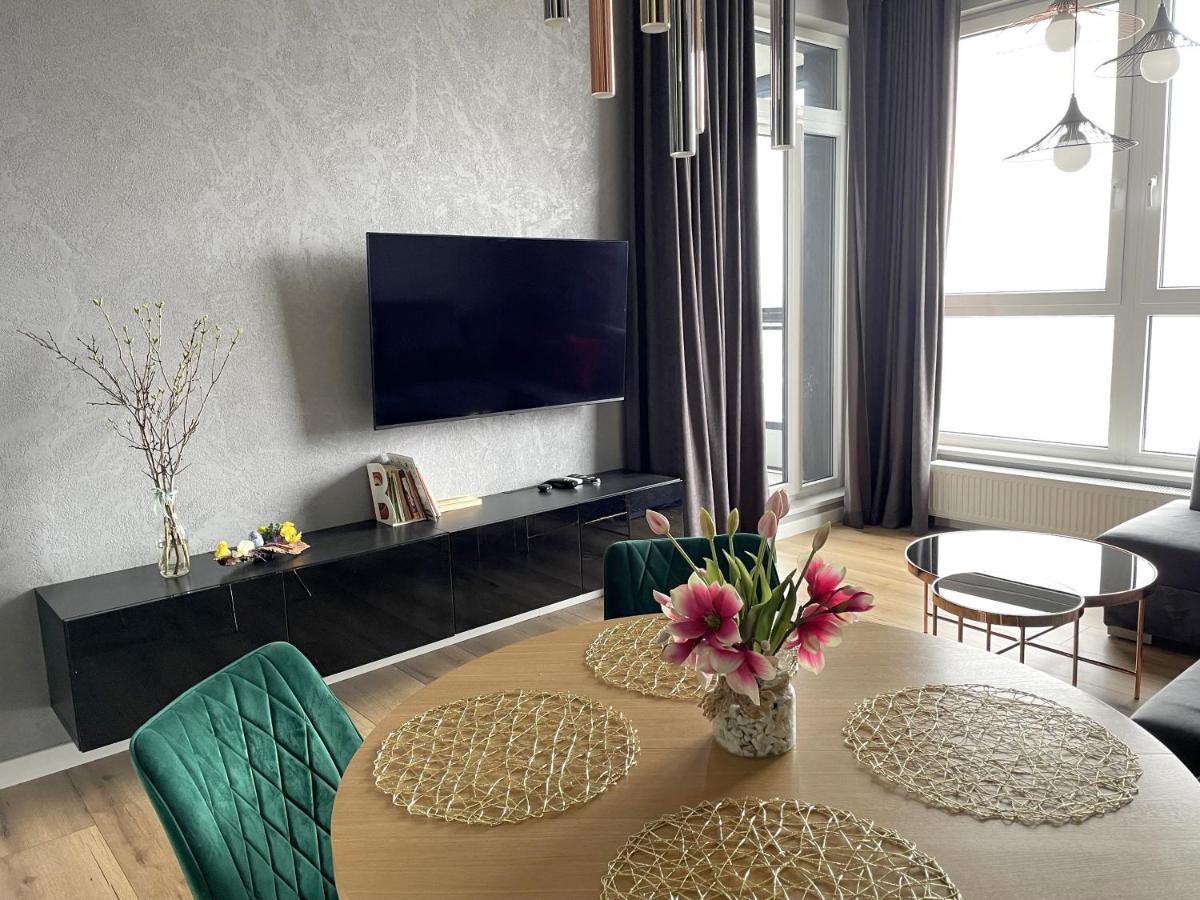 Praga 23Rd Floor High-Class Apartment Varsavia Esterno foto